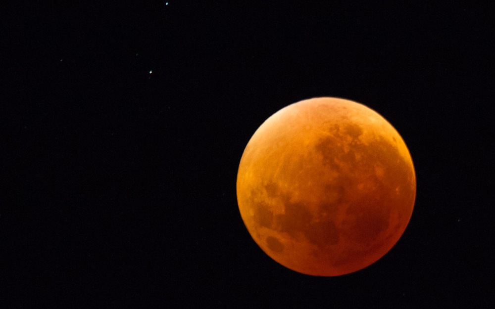 Syzygy - the blood moon or lunar eclipse. This morning's lunar eclipse was remarkable for being linked to the 
